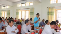 Lại “lùm xùm” chuyện thu phí đầu năm của trường học