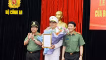 Công bố Quyết định nhân sự Chánh Văn phòng Bộ Công an