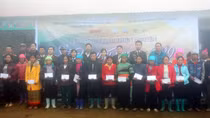 Xua tan giá lạnh nơi vùng cao Bát Xát