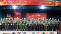 Bế mạc lớp tập huấn điều lệnh, bắn súng quân dụng và võ thuật trong CAND