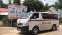 8 học sinh đi cấp cứu sau khi uống thuốc xổ giun