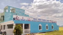 Cơ sở giáo dục mầm non tự nâng cấp tên lên tầm... Học viện !?