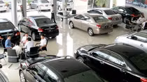Nhân viên doanh nghiệp giở chiêu lừa gạt khách mua ô tô