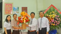 Tỉnh Khánh Hoà và TP Nha Trang chúc mừng VPTT Báo CAND tại Khánh Hoà