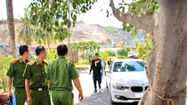 Khởi tố Tổng giám đốc Công ty TNHH khai thác đá Hòn Thị và hai cộng sự