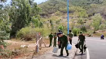 Thi thể nữ giới không nguyên vẹn trong vali bên triền đồi 