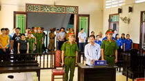 Đối tượng mua súng về Việt Nam khủng bố lĩnh 6 năm tù
