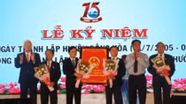  Công bố Nghị quyết thành lập thị xã Đông Hòa