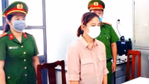Nữ nhân viên văn phòng công chứng lừa đảo hơn chục tỷ đồng