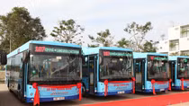 Tăng gần 1.000 lượt xe buýt dịp Tết Nguyên đán