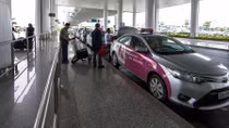 14 hãng taxi được phép hoạt động tại Nội Bài