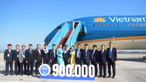 Hàng không Việt Nam đón chuyến bay thứ 900 nghìn