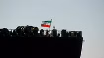 Tàu hàng Iran trúng tên lửa giữa Biển Đỏ 