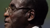 Cựu Tổng thống Zimbabwe qua đời ở tuổi 95
