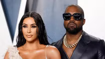 Rapper tranh cử Tổng thống Mỹ cãi vã dữ dội cùng vợ trong ô tô 