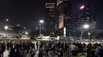 Động đất mạnh ở Indonesia, hàng ngàn người sơ tán khẩn cấp