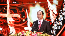 Chủ tịch nước đánh trống khai hội "Xuân quê hương 2018"
