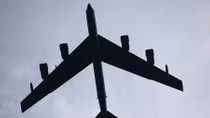Mỹ điều "pháo đài bay" đến Trung Đông để răn đe Iran 