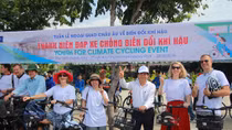 Đạp xe “Thanh niên hành động chống biến đổi khí hậu”