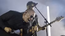 Thành viên nhóm nhạc rock nổi tiếng thế giới Linkin Park đột ngột qua đời ở tuổi 41