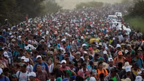 Bất chấp lời đề nghị của Mexico, đoàn di cư vẫn tiến về Mỹ