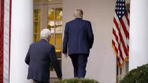 Ông Trump "từ mặt" cấp phó từ vụ bạo lực ở thủ đô Washington 