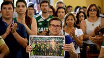 Tai nạn đau thương của đội bóng Brazil trước trận cầu lịch sử