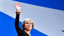 Thủ tướng Anh Theresa May từ chức lãnh đạo đảng Bảo thủ