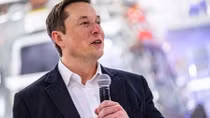 Vượt mặt Bill Gates, Elon Musk trở thành người giàu thứ hai thế giới 