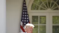 Hạ viện Mỹ ngăn ông Trump rút khỏi Hiệp định Paris về biến đổi khí hậu