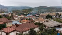 Khu vực tranh chấp Armenia-Azerbaijan tiếp tục hứng "mưa tên lửa" 