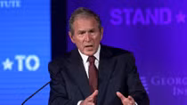 Cựu Tổng thống Bush: Đã đến lúc nước Mỹ xem xét lại sự thất bại thảm hại