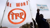 Ông Donald Trump tuyên bố ngừng TPP trong ngày đầu tại Nhà Trắng
