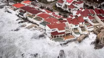 Siêu bão Irma xóa sổ một hòn đảo đông dân cư trên biển Caribbean