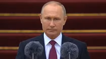 Bất chấp đại dịch, tỷ lệ ủng hộ ông Putin vẫn cao chót vót