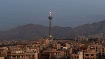 Mỹ áp thêm lệnh trừng phạt với Iran