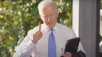 Màn đấu khẩu hiếm có giữa ông Biden và phóng viên 