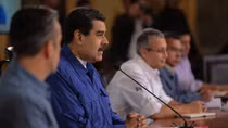 Kẻ lạ mặt ám sát thành viên lập pháp Venezuela 