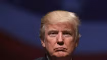 Trút bỏ nỗi lo luận tội, ông Trump kín lịch hoạt động đến cuối năm