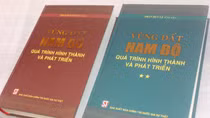 Trao giải thưởng Trần Văn Giàu cho công trình “Vùng đất Nam bộ - Quá trình hình thành và phát triển”