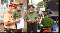 Bà Rịa-Vũng Tàu: Tài xế thiếu giấy xét nghiệm, hàng trăm xe phải quay đầu