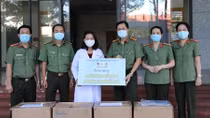 Trao tặng vật tư y tế cho Bệnh viện Công an TP Hồ Chí Minh