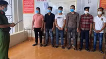 Bắt 10 đối tượng thuê khách sạn chơi ma túy giữa mùa dịch