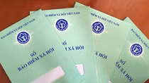 Xử lý nghiêm hành vi mua gom sổ BHXH trục lợi
