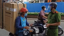  TP Hồ Chí Minh công bố đặc điểm nhận diện shipper được phép đi giao hàng