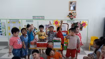 Tạo điều kiện cho phụ huynh đón trẻ mầm non sớm khi có nhu cầu