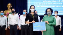 TPHCM hơn 60 tỷ đồng ủng hộ công tác phòng, chống dịch COVID-19
