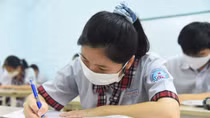 Nhiều thí sinh bỏ thi đánh giá năng lực