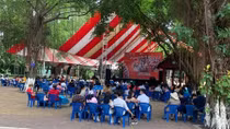 TP Hồ Chí Minh và Đà Nẵng tạm dừng hoạt động các cơ sở kinh doanh dịch vụ