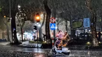 Bắc bộ đón mưa giông giải nhiệt 